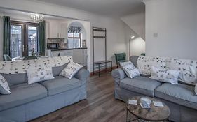 Old Keg Yard - 2 Bedroom Holiday Cottage - Narberth