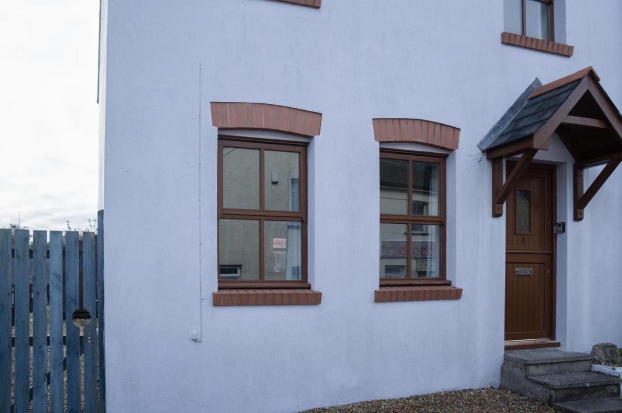 Old Keg Yard - 2 Bedroom Holiday Cottage - Narberth Exterior photo